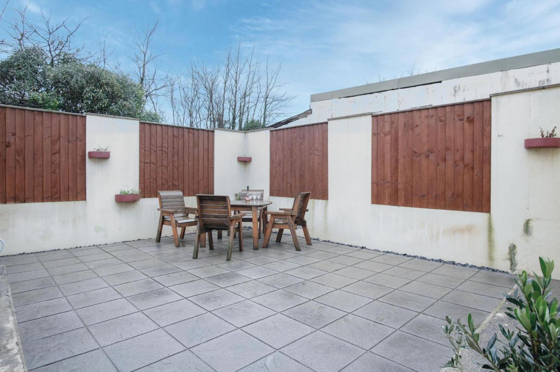 The Brambles - 2 Bedroom Cottage - Llanteg מראה חיצוני תמונה