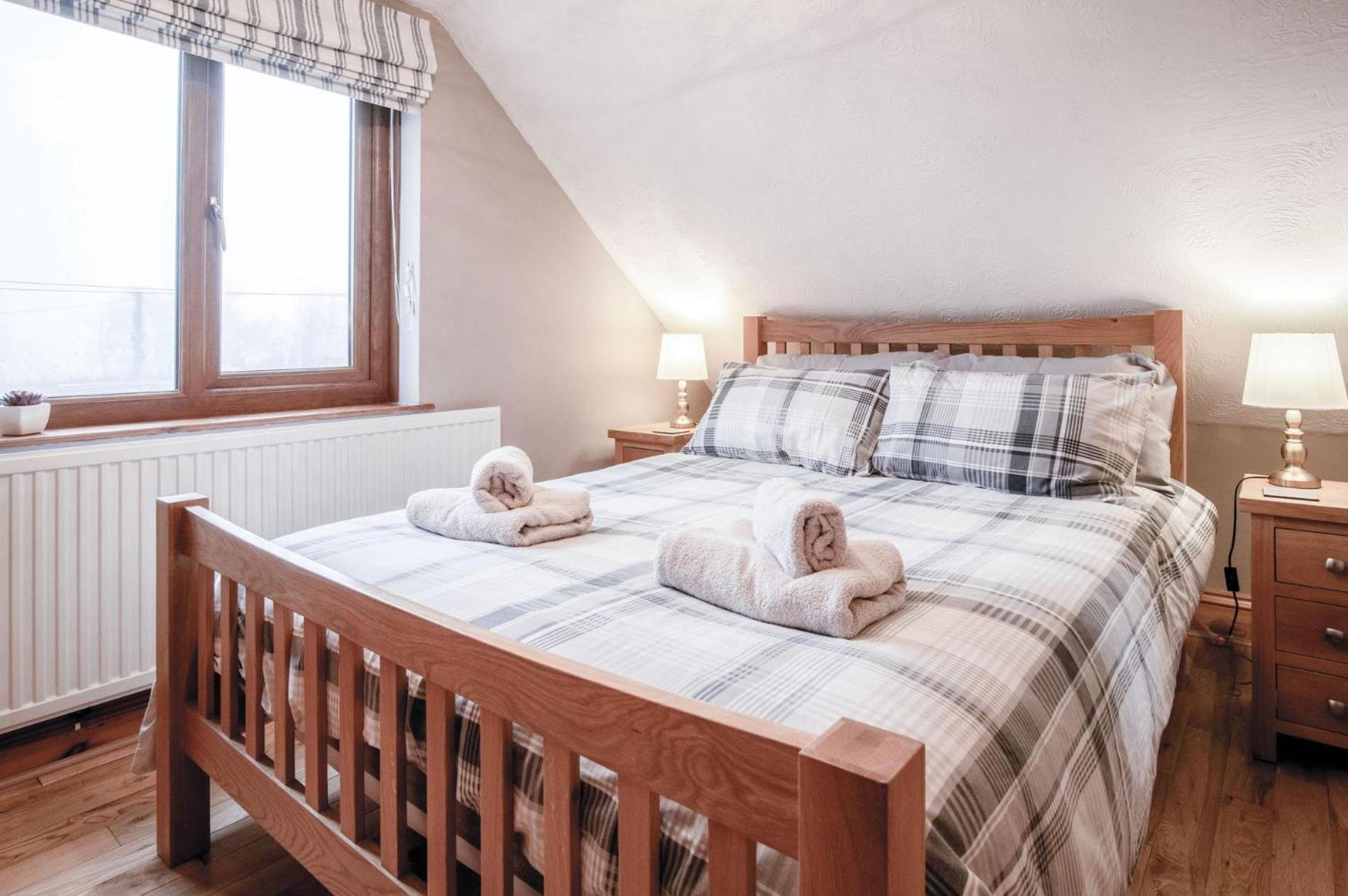 The Brambles - 2 Bedroom Cottage - Llanteg מראה חיצוני תמונה